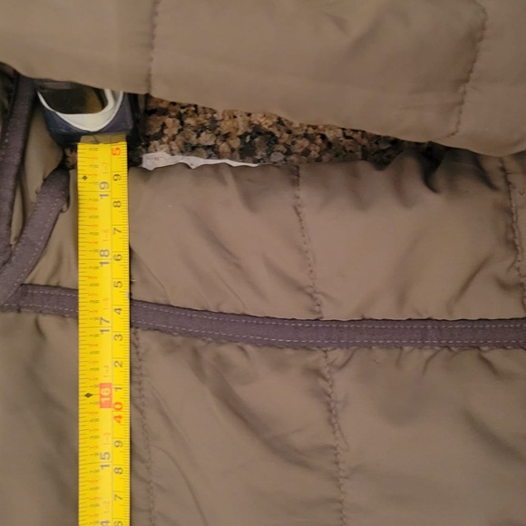 J. Crew x Liberty Green and Pink Floral Quilted Reversible Coat - Medium - Picture 7 of 8